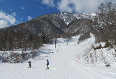 爺ガ岳スキー場